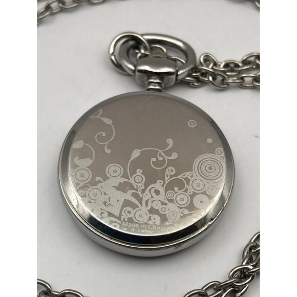 Tokyo Bay Quartz Pendant Pocket Watch Necklace 30" -  Open Face - New Battery - Picture 5 of 9